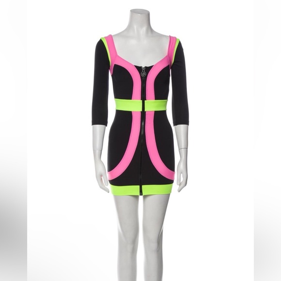 AGENT
PROVOCATEUR
Sindy Dress (RARE & COLLECTABLE) - Picture 3 of 13